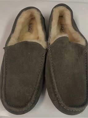 UGG Men's Ascot Suede Slippers Size 12